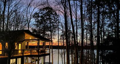 Lakefront Luxury on Tims Ford Lake