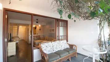 Exclusive House, 2 Bedrooms, Bay View, Poolside | Lanai