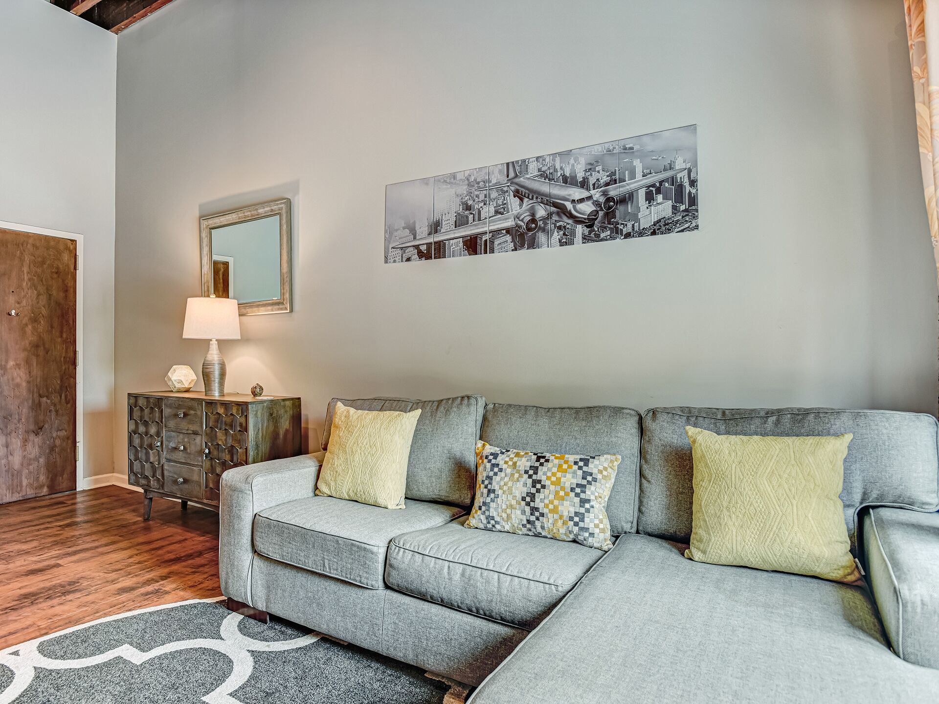 Stay Social on Congress Street! Steps from all the Fun of Downtown | By Southern Belle Savannah