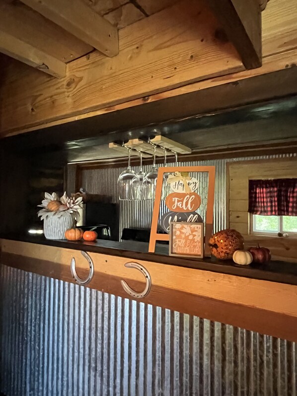 Dining - Unique cabins in the woods<br>Not friendly for Street Bikes.  (Eminence)