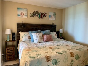 1 slaapkamer, een strijkplank/strijkijzer, gratis wifi, beddengoed