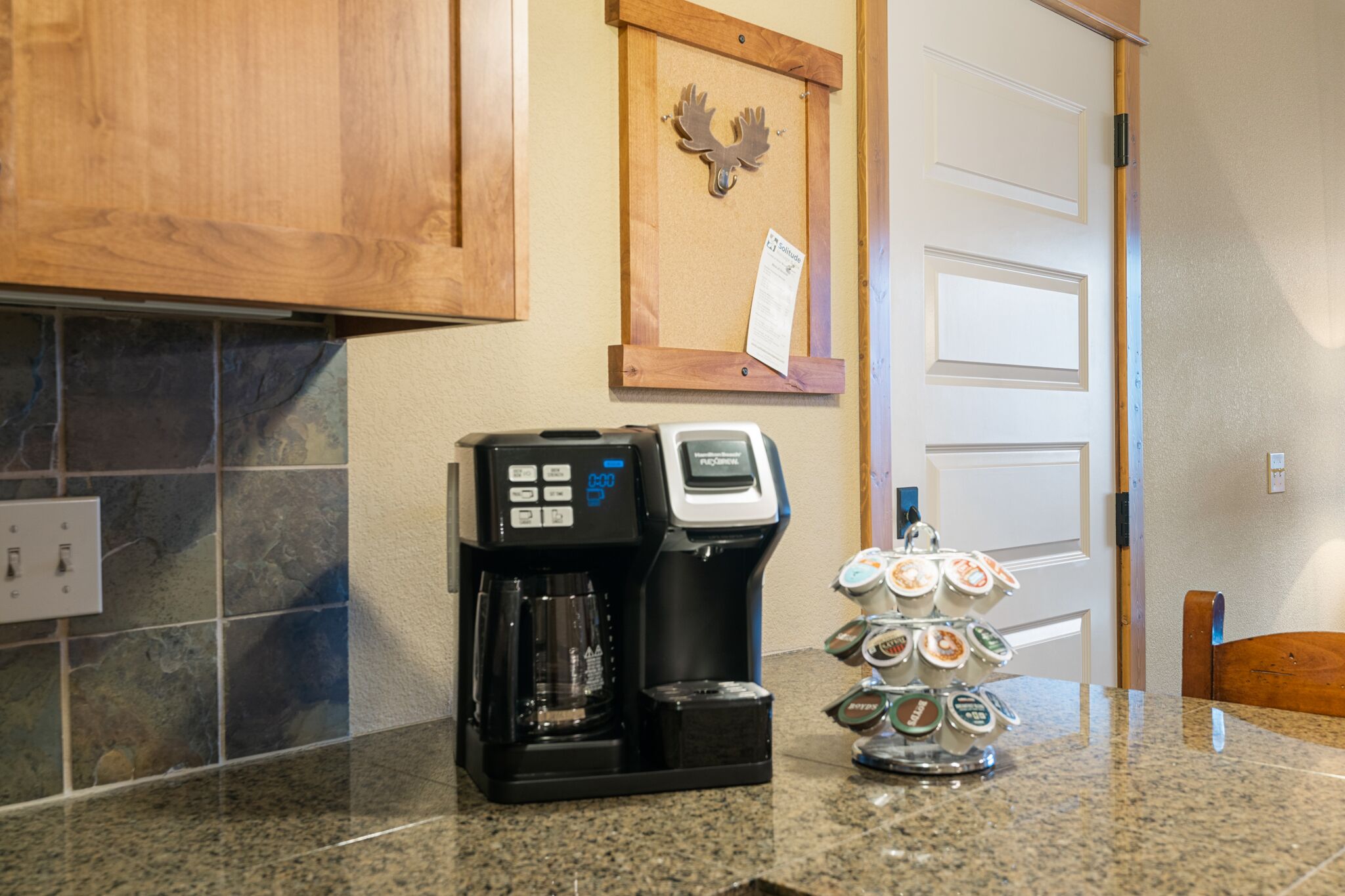 Amazing Unit!  Sleeps 5. Swim or Ski out your front door. On site at Silver Mt.