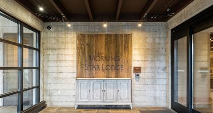 Amazing Unit! Sleeps 5. Swim or Ski out your front door. On site at Silver Mt.