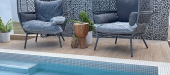 Studio (A) with Pool open air Shower & & Bath