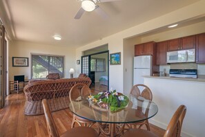 Interior - Condo 500 Feet to the Ocean (Koloa)