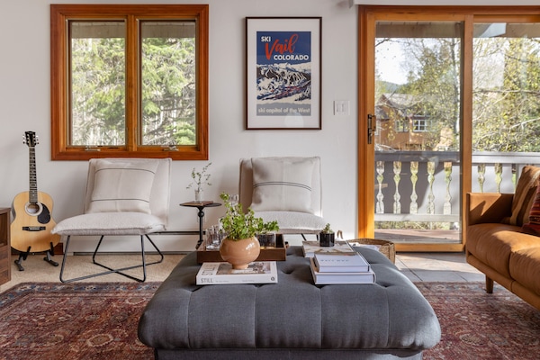 Smart TV, lareira, escritórios