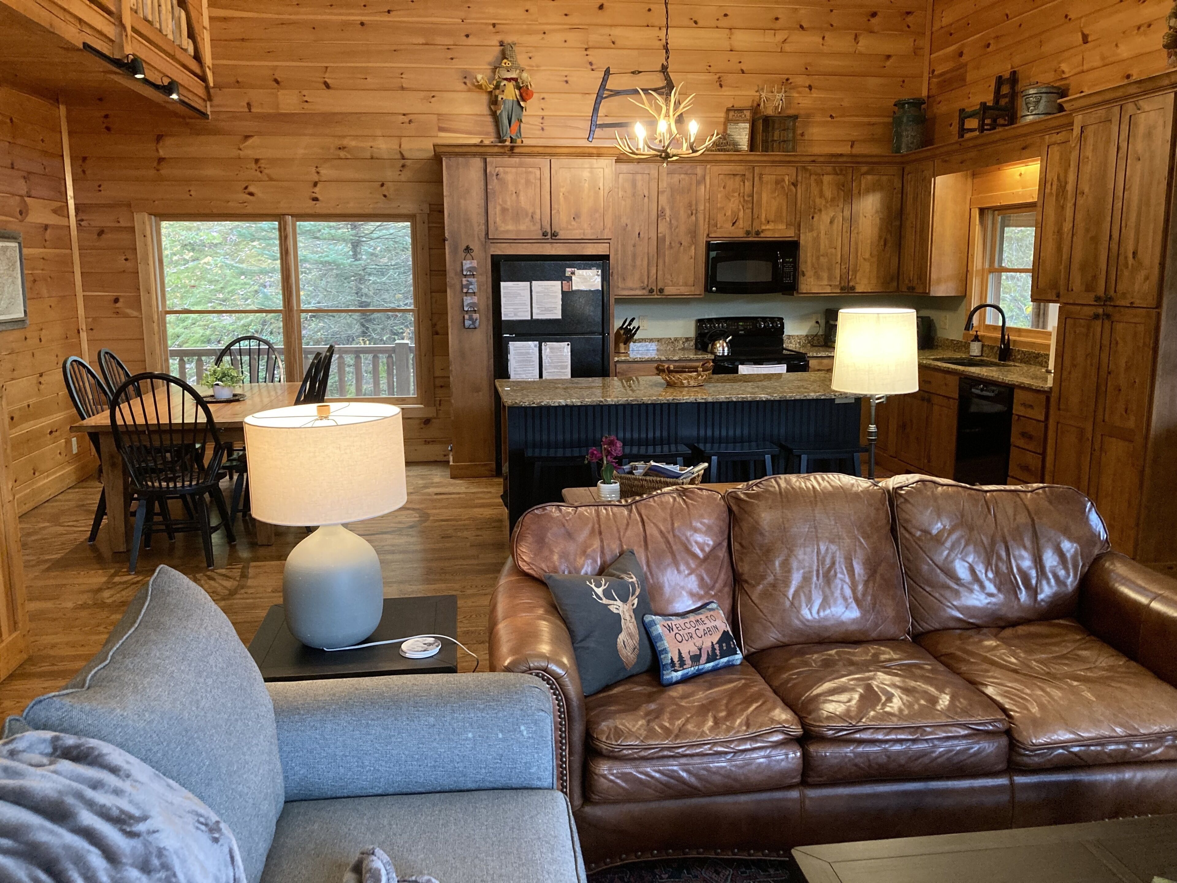 High Elevation Private Mtn Retreat w/ Views & Creek - WiFi, Skiing, Hiking & Fun