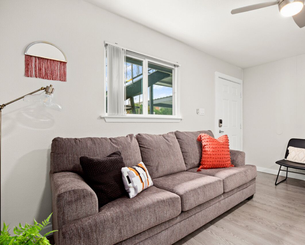 Memory Foam King Bed + All Essentials near N Lamar