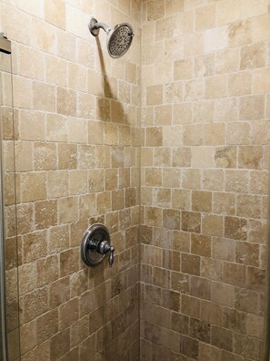Combined shower/tub, hair dryer, towels, soap