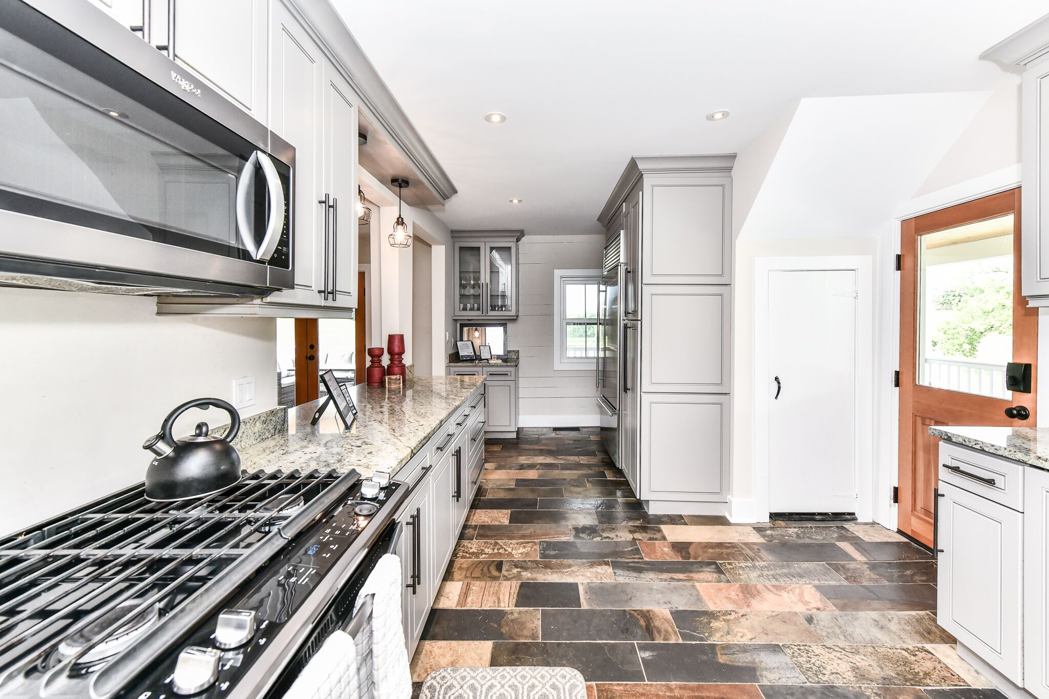 Trinity Farm Estate: Magnolia 1775 Historical Farmhouse