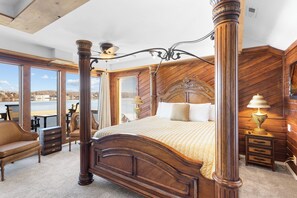 5 bedrooms, free WiFi, bed sheets