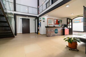 Sala de estar en el lobby