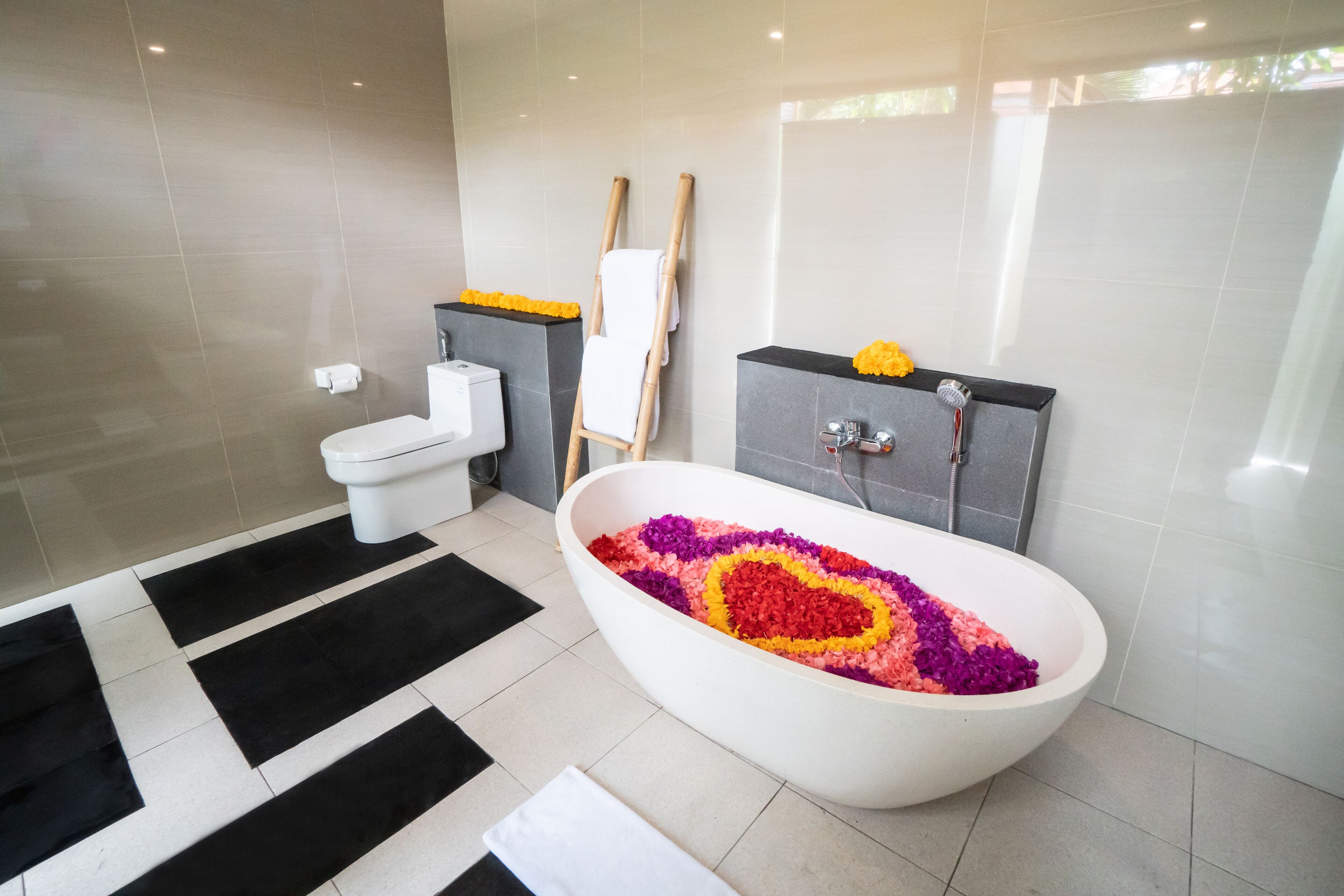 Luxe villa, 1 slaapkamer, privézwembad | Badkamer | Gratis toiletartikelen, een haardroger, badjassen, pantoffels