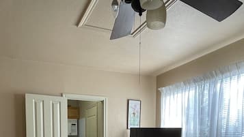 1 Schlafzimmer, Bügeleisen/Bügelbrett, kostenloses WLAN