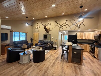 Hunters Home