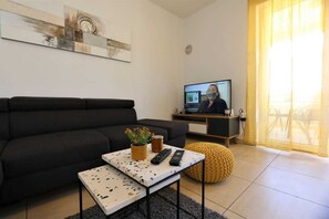 TV - Apartment Rinkovec (35525-A2) (Klimno - island Krk)