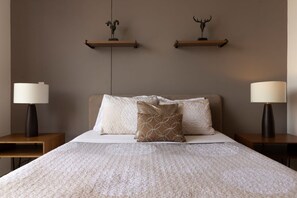 5 Schlafzimmer, Bügeleisen/Bügelbrett, Reisekinderbett, kostenloses WLAN