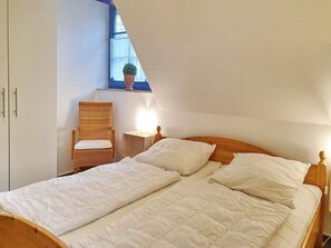 3 slaapkamers, reisbedje, wifi