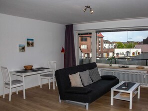 TV - 077-2 Holiday apartment Jungmann - 077-2 Holiday apartment Jungmann (Wilhelmshaven)