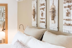 2 عدّة غرف نوم وواي فاي وملاءات أسرّة