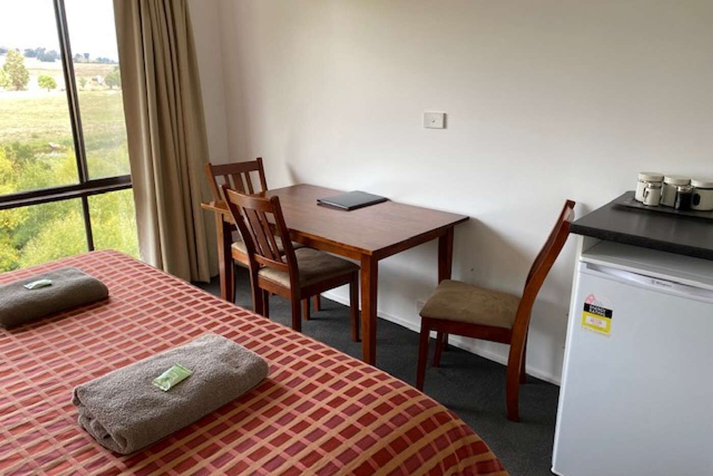 Lodge by the River - Studio 5