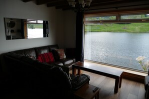 Smart-TV, videospill og bøker