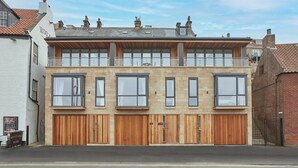 Unclassified image, 2 of 30, button - Coastal Townhouse (Whitby)