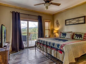 3 slaapkamers, een strijkplank/strijkijzer, gratis wifi, beddengoed