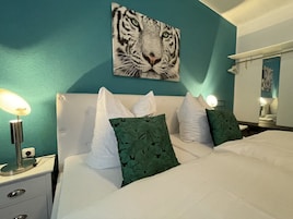 Individually decorated, individually furnished, bed sheets