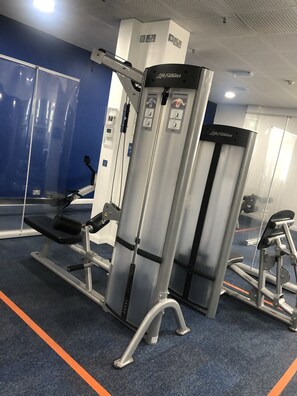 Apartment | Fitness facility - Stunning Holiday Stay With Free Gym and Parking (Cardiff)