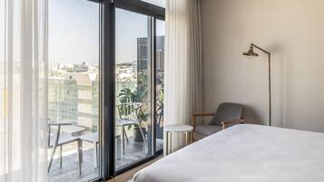 Sábanas de algodón egipcio, ropa de cama de alta calidad y minibar