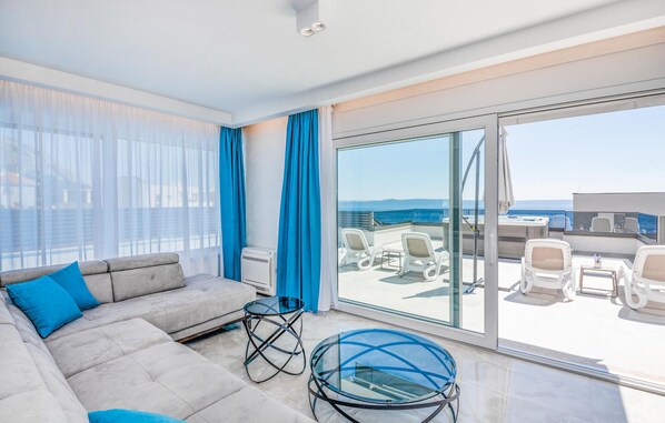 Smart TV - Lovely home in Makarska (Makarska)