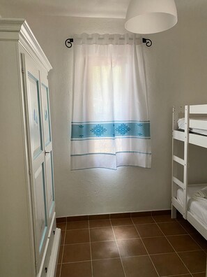 3 camere, Wi-Fi gratuito, lenzuola