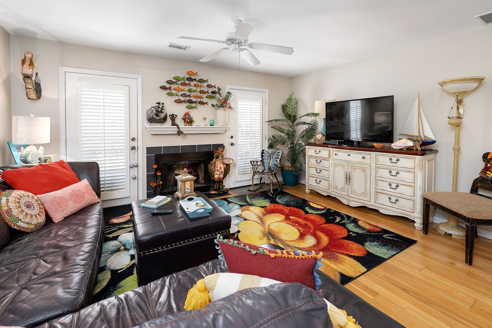 Beautiful 2 bed/1.5 bath condo built over lagoon - Saint Simons Island, GA