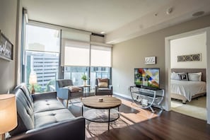 Smart TV, offices