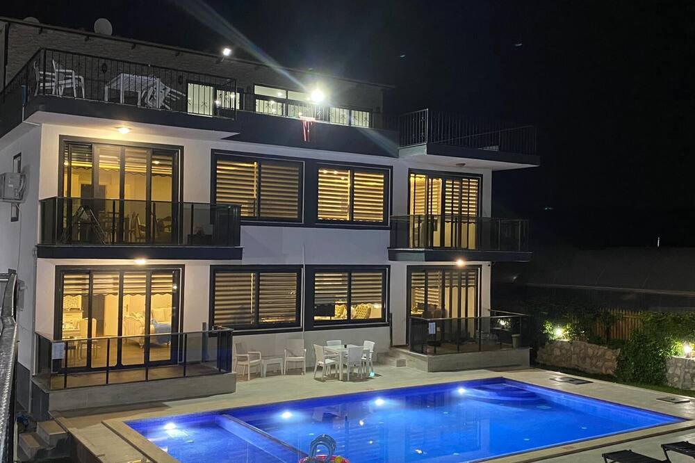 Patara Konakları