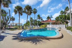 Pool - Right on the beach.Renovated ground Floor unit 63. (Longboat Key)