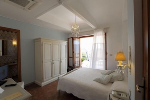 Beach/ocean view - Hotel Bergamo Mare Mhotelsgroup (San Bartolomeo al Mare)
