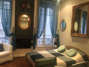 1 chambre, fer et planche à repasser, Wi-Fi, draps fournis