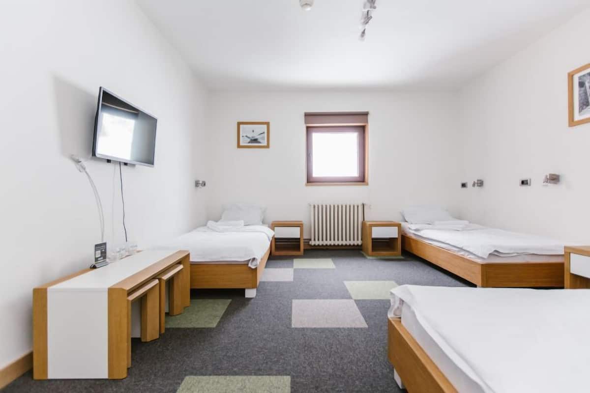 Classic Triple Room | 1 bedroom, Egyptian cotton sheets, premium bedding, minibar