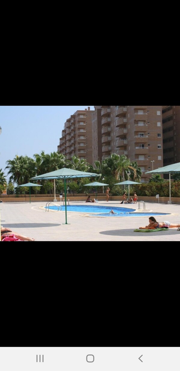 Outdoor pool - 200 meters from the beach (Oropesa de Mar)