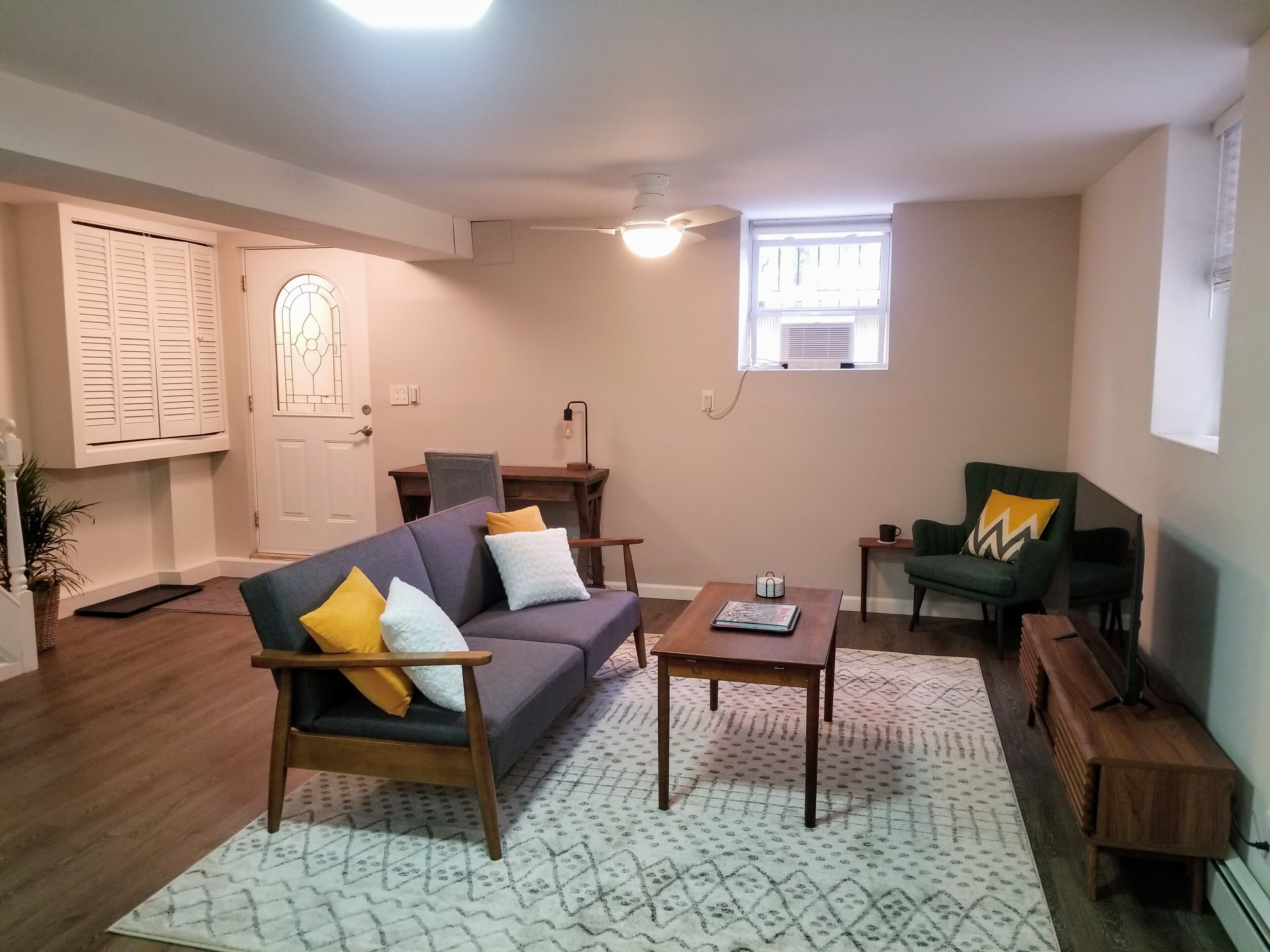 Smart TV, DVD player, books, video library