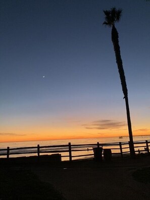 Beach nearby, beach towels