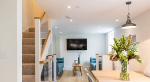 Dining - The Escape (Brighton)