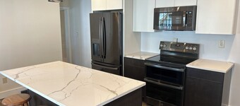 Great 2 bedroom apartment in Downtown Waterbury