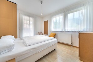 1 camera, Wi-Fi gratuito, lenzuola