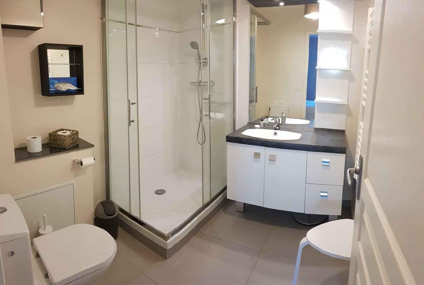 VILLA 143 M2 WITH PRIVATE POOL, classified 4 *