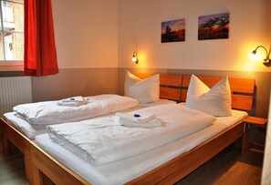 2 Schlafzimmer, kostenloses WLAN, Bettwäsche