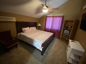 5 chambres, fer et planche à repasser, Wi-Fi gratuit, draps fournis