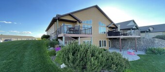 Lake Mac Condo on The 18th Fairway